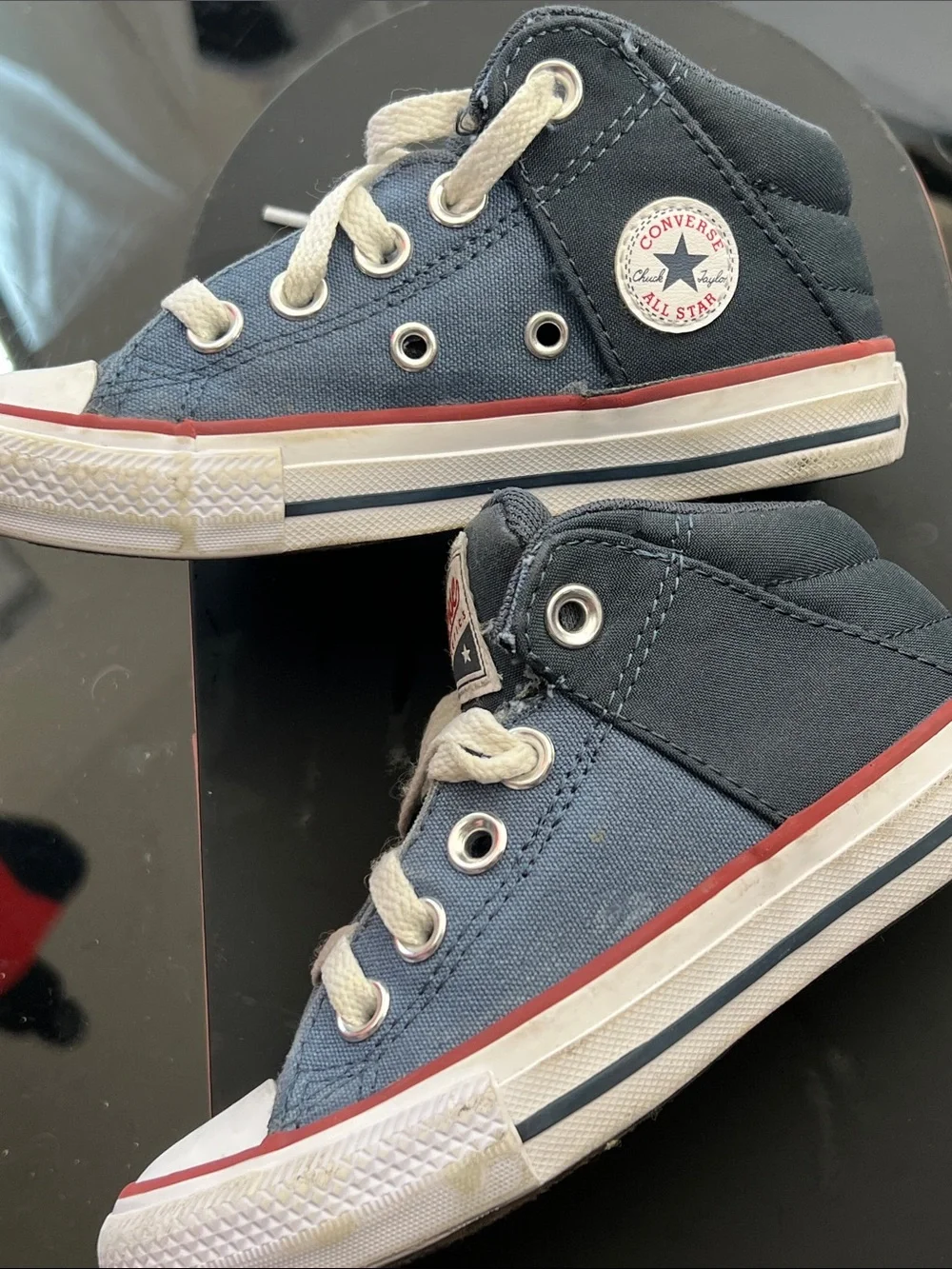 Converse Low-Top Sneakers in Blue, Black and White with Red Trim